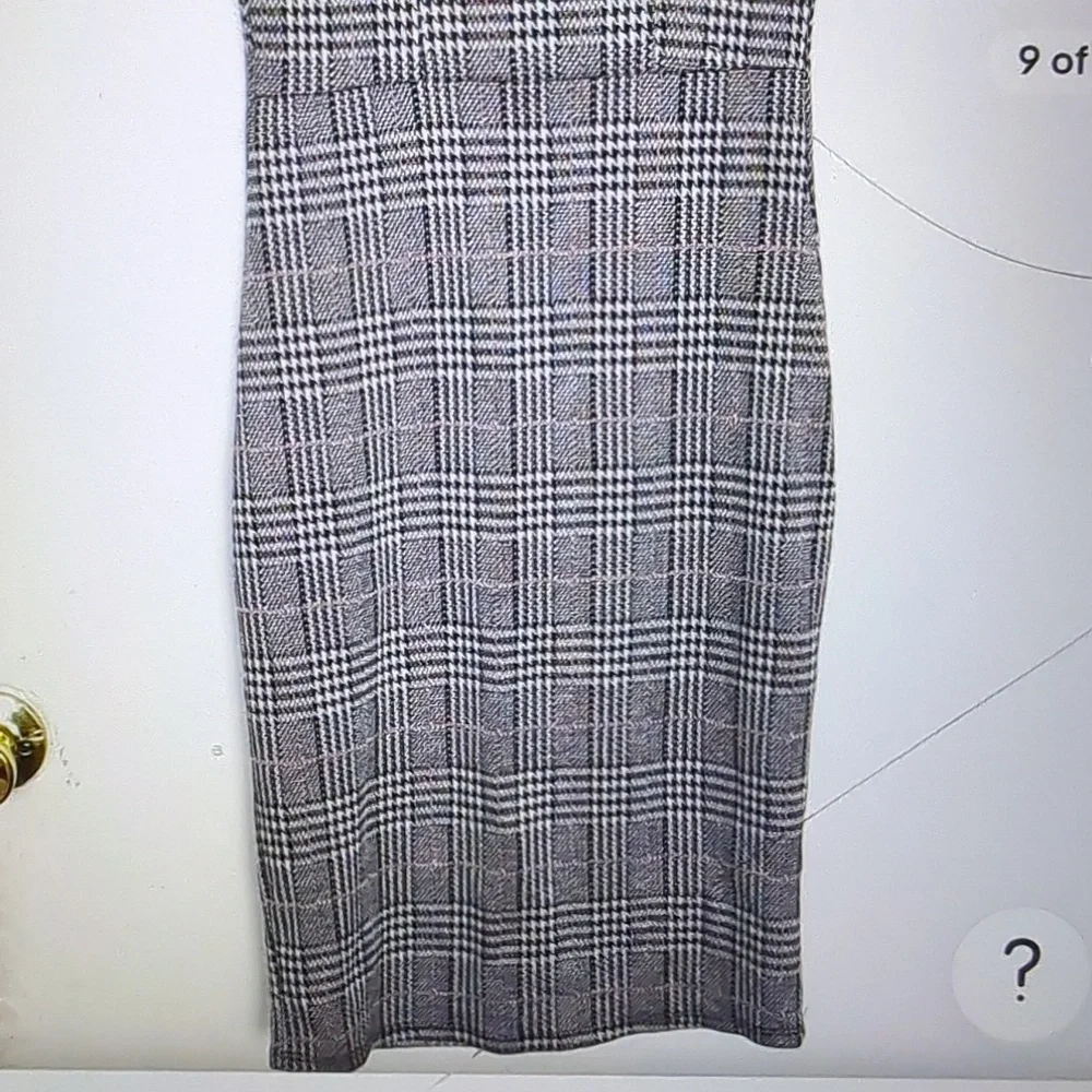 Rolla Coster Women's Black and White Patterned Split Neck Midi Dress Size M - Picture 5 of 7